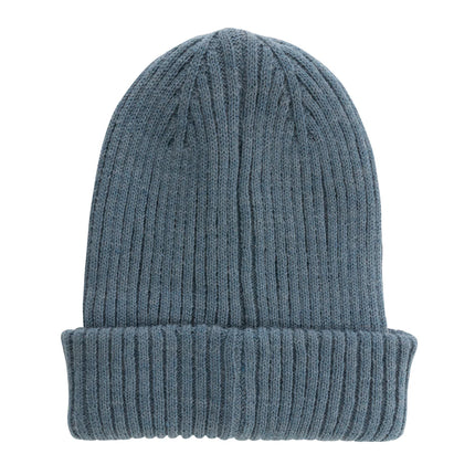  stylish headwear design and textured knit pattern.
