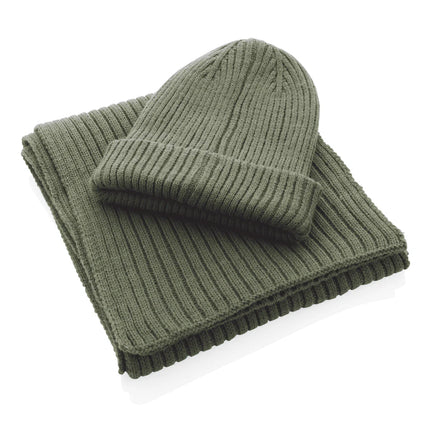  eco-friendly knit fabric in neutral tones.