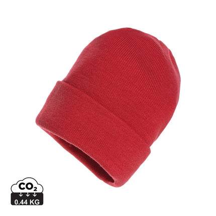  suitable for cold weather and casual wear.