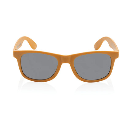  featuring a stylish frame and UV-protective lenses.