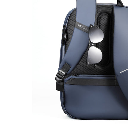  functional bags and travel accessories.