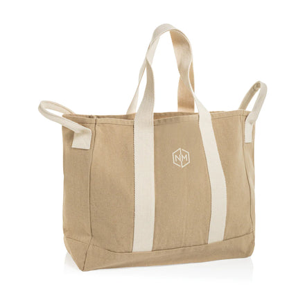  perfect for travel and beach outings.