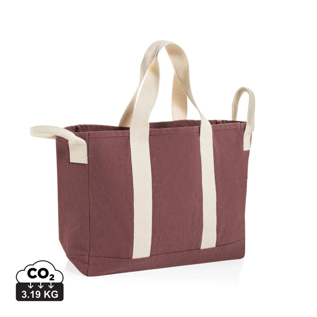 designed for bags and travel use.