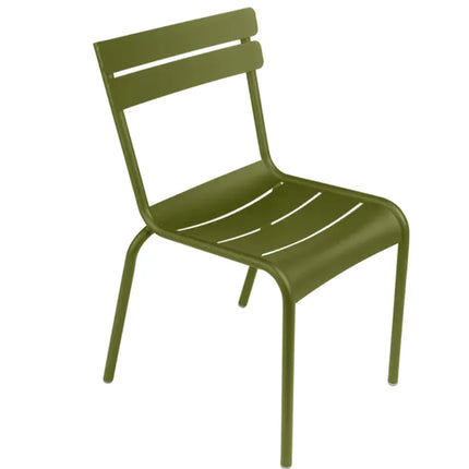  or café seating.