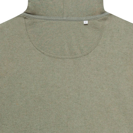 Iqoniq Abisk recycled cotton zip hoodie, close-up of green hoodie with front zipper and soft textile fabric.