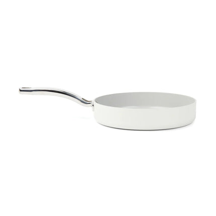 Vinga Alte RCS 25cm recycled aluminium fry pan with black handle, suitable for home cooking and eco-friendly kitchen use.