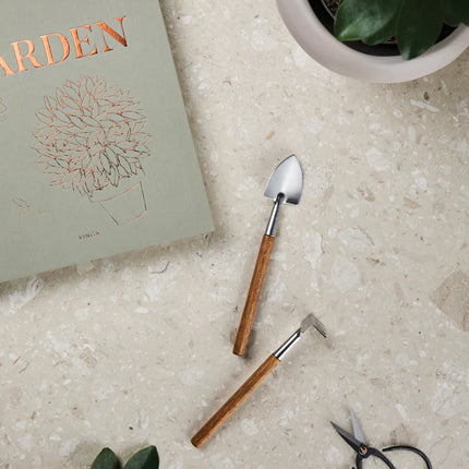 VINGA Story of garden - Custom Wood Designs