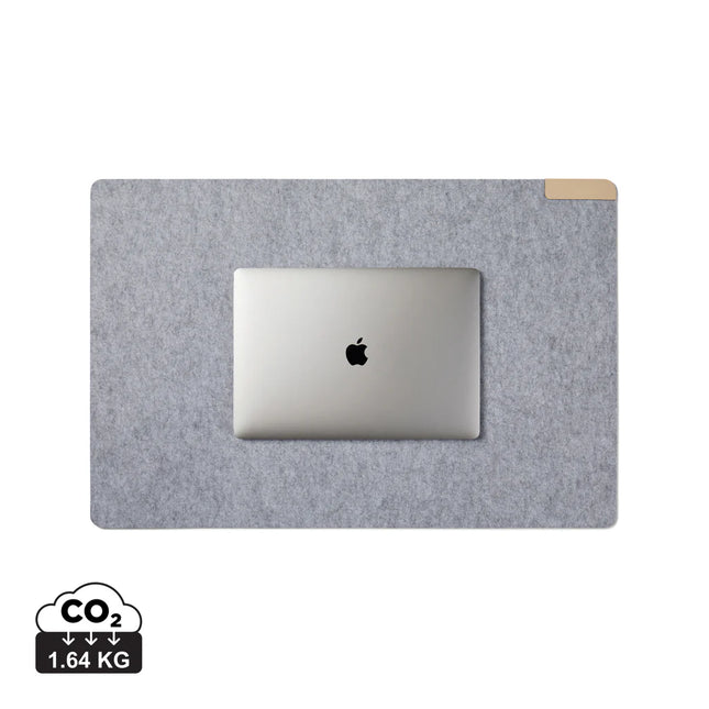 Vinga Albon GRS recycled felt desk pad from the Atelier Collection, suitable for phone and tablet accessories, in natural felt material.