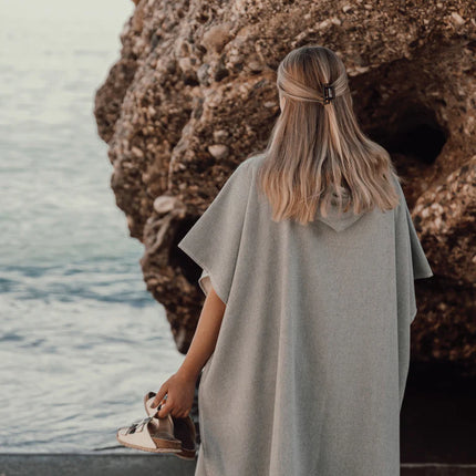 VINGA Tolo hammam terry beach poncho - Custom Wood Designs
