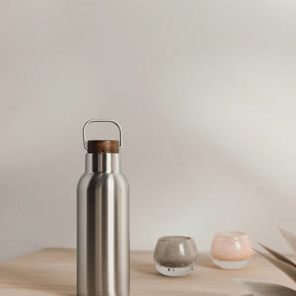 VINGA Ciro RCS recycled vacuum bottle 580ml - Custom Wood Designs