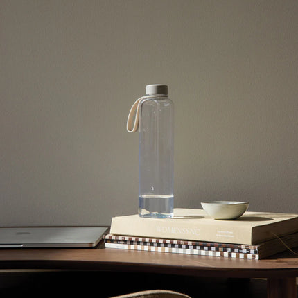 Vinga Arch RCS RPET 550ml bottle from Luxe Collection, clear drinkware with sleek design and eco-friendly material.
