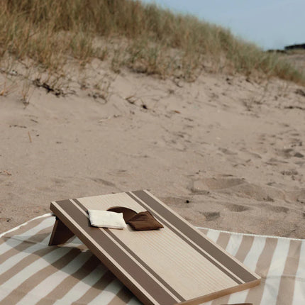 Cornhole game - Custom Wood Designs