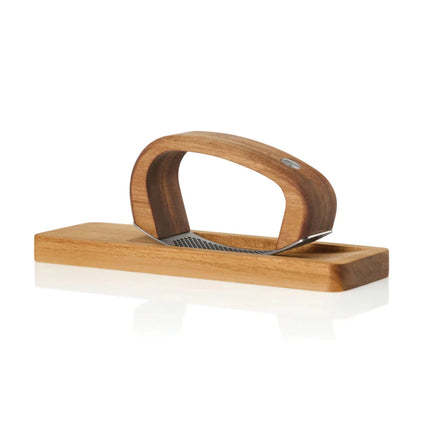 AdHoc RoccaAlio Garlic press with chopping board - hospitality