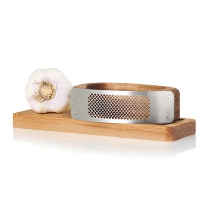 AdHoc RoccaAlio Garlic press with chopping board - hospitality