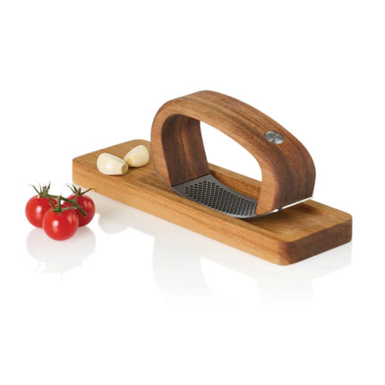 AdHoc RoccaAlio Garlic press with chopping board - hospitality