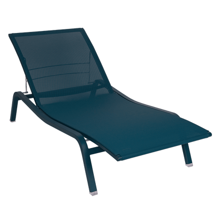 Alizé Stackable Pool Sun Lounger - CWDH