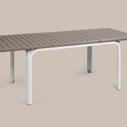 Alloro 140–210 Extensible Outdoor Table - hospitality