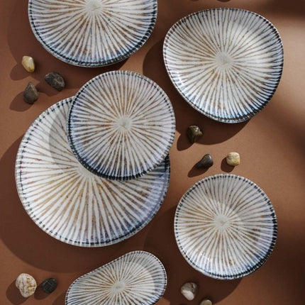 Ammonite triangular plate 190 mm - hospitality
