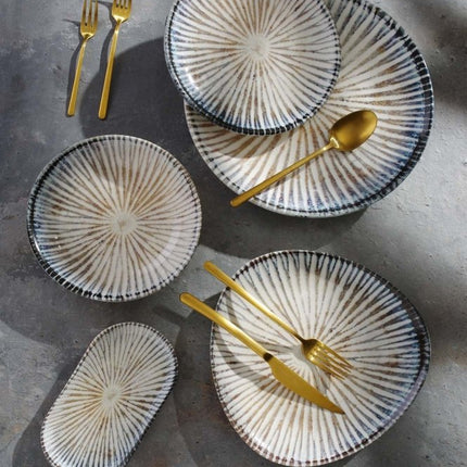 Ammonite triangular plate 260 mm - hospitality