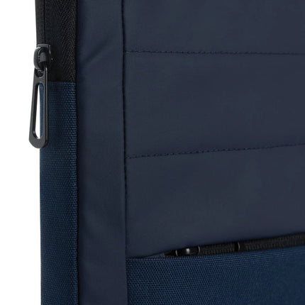 Armond AWARE™ RPET 15.6 inch laptop sleeve - hospitality