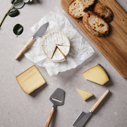 Ashwood Handled Cheese Knife Set From The Atelier Collection Stainless Steel Blades - hospitality