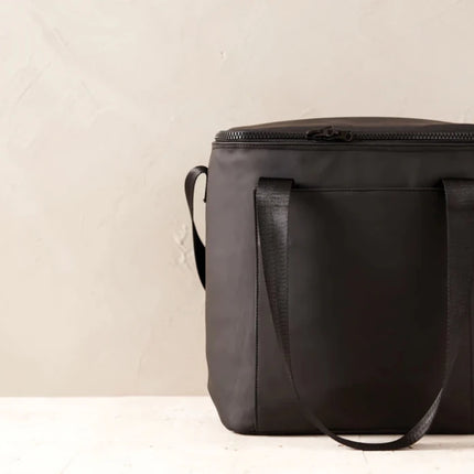 Baltimore Collection Insulated Cooler Bag In Water Repellent PU Nubuck With Premium Craftsmanship - hospitality