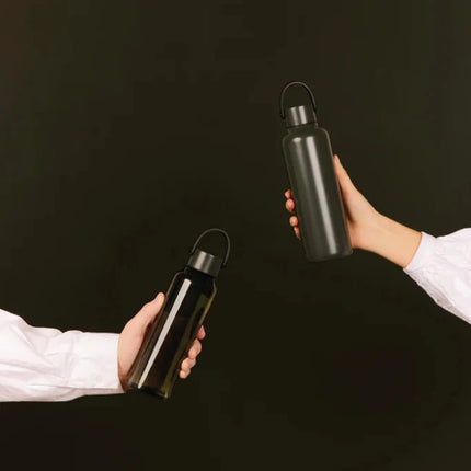 Baltimore Collection RCS Recycled Stainless Steel Vacuum Bottle 600 ML With Minimalist PU Handle And Black Accents - hospitality