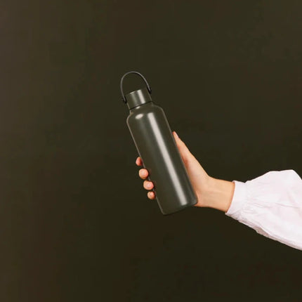 Baltimore Collection RCS Recycled Stainless Steel Vacuum Bottle 600 ML With Minimalist PU Handle And Black Accents - hospitality