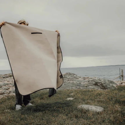 Baltimore RCS Picnic Blanket From The Baltimore Collection In Premium Wool Blend - hospitality