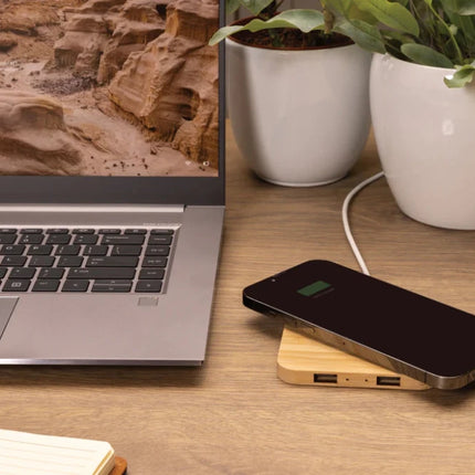 Bamboo 10W wireless charger with USB - hospitality