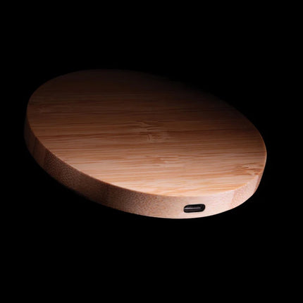 Bamboo 5W round wireless charger - hospitality