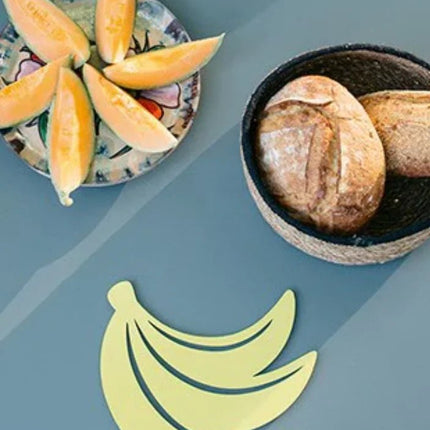 Banane Trivet 23 x 24.4 cm non slip pad - hospitality