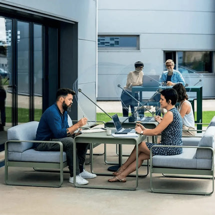  modern outdoor furniture for stylish relaxation.