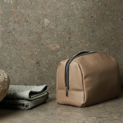 Bermon RCS Recycled PU Toiletry Bag From The Heritage Collection With Hand Finished Zipper - hospitality