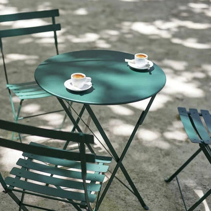  and folding feature for outdoor or indoor use.Round Table Fermob7913.0Willow Green