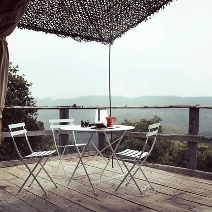  ideal for restaurant and hotel outdoor settings.Round Table Fermob7913.0Willow Green
