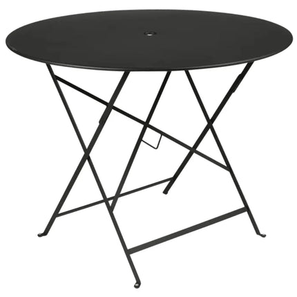  perfect for outdoor restaurant or patio use.