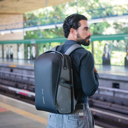 Bizz Backpack - hospitality