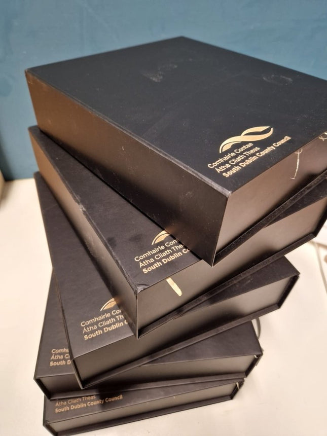 Black gift box with ribbon pack of 20 - hospitality