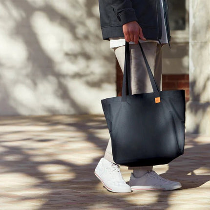 BMarket Tote - hospitality