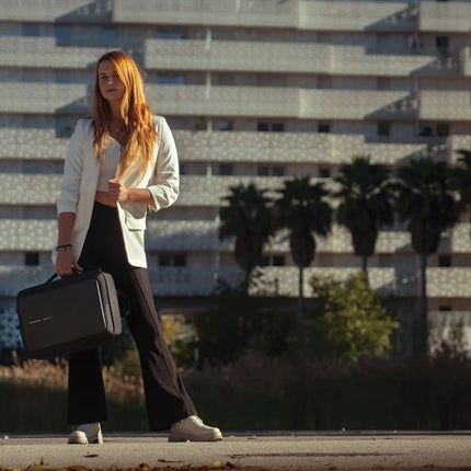 Bobby Bizz 2.0 anti-theft backpack & briefcase - hospitality