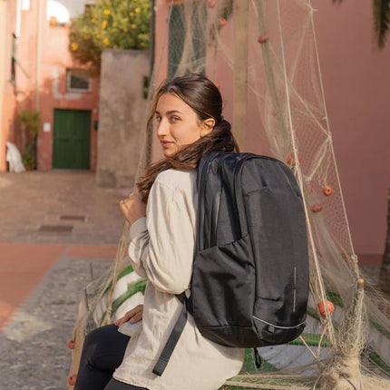 Bobby Explore backpack - hospitality