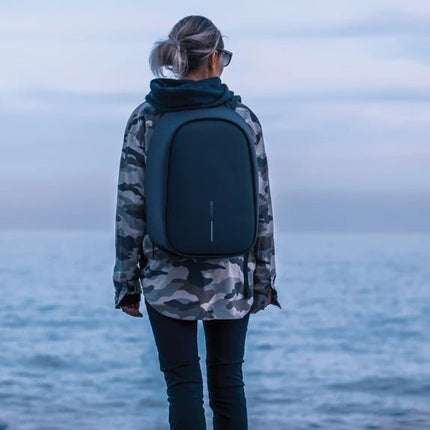 Bobby Hero Regular, Anti-theft backpack - hospitality