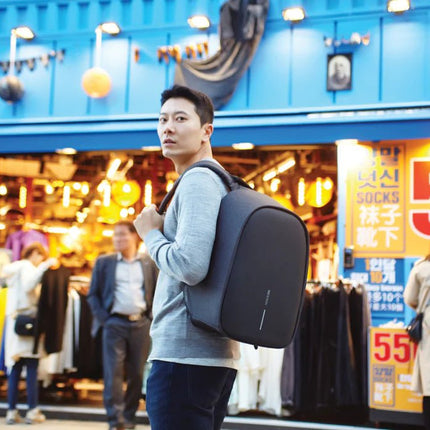 Bobby Hero Regular, Anti-theft backpack - hospitality