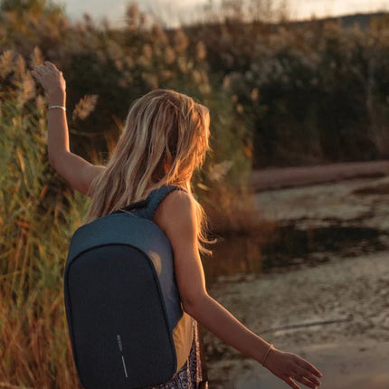 Bobby Hero Regular, Anti-theft backpack - hospitality