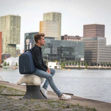 Bobby Hero Regular, Anti-theft backpack - hospitality