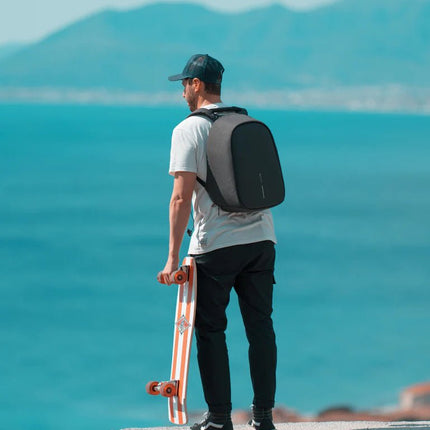 Bobby Hero Small, Anti-theft backpack - hospitality