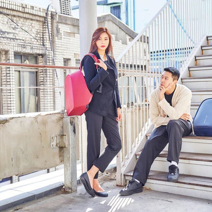 Bobby Hero Small, Anti-theft backpack - hospitality