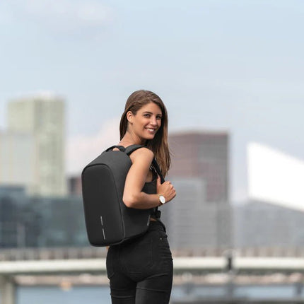 Bobby Hero Small, Anti-theft backpack - hospitality