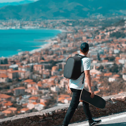 Bobby Hero Small, Anti-theft backpack - hospitality